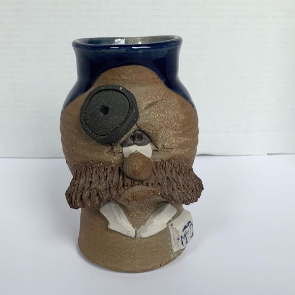 Funny Face Pottery Mug - Picture 1 of 9